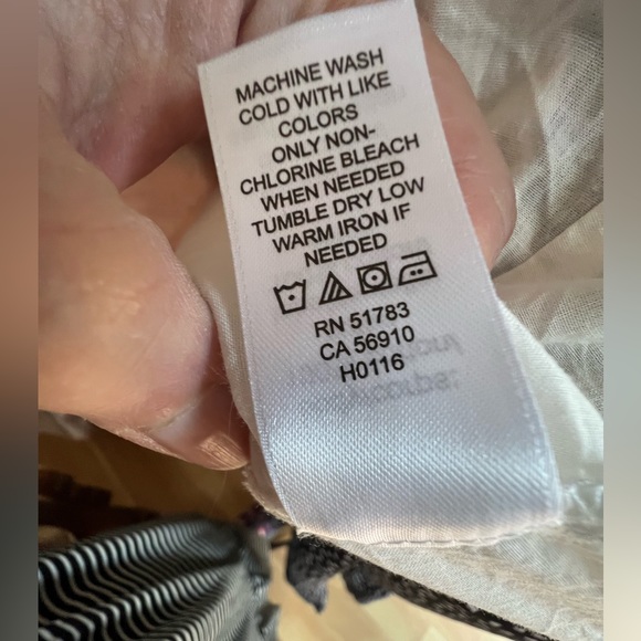 XL Boho white sleeveless summer top from Maurice’s. - Picture 9 of 9